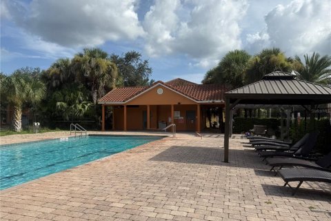 Townhouse in Kissimmee, Florida 3 bedrooms, 126.53 sq.m. № 2210571 - photo 28