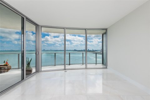 Copropriété à vendre à Miami, Floride: 3 chambres, 187.48 m2 № 1985340 - photo 26