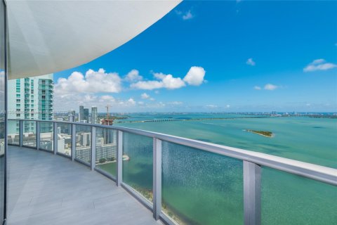 Copropriété à vendre à Miami, Floride: 3 chambres, 187.48 m2 № 1985340 - photo 2