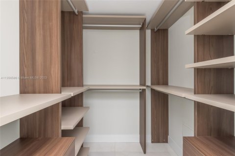 Copropriété à vendre à Miami, Floride: 3 chambres, 187.48 m2 № 1985340 - photo 22