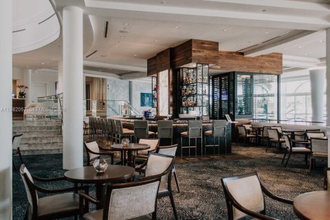 Casa en venta en Jupiter, Florida, 5 dormitorios, 648.92 m2 № 2045944 - foto 30