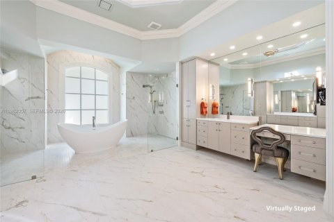 Casa en venta en Jupiter, Florida, 5 dormitorios, 648.92 m2 № 2045944 - foto 25