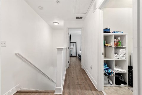 Condominio en venta en Gainesville, Florida, 2 dormitorios, 100.24 m2 № 2092816 - foto 20