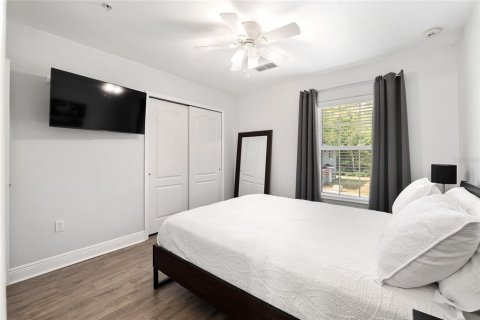 Condominio en venta en Gainesville, Florida, 2 dormitorios, 100.24 m2 № 2092816 - foto 29