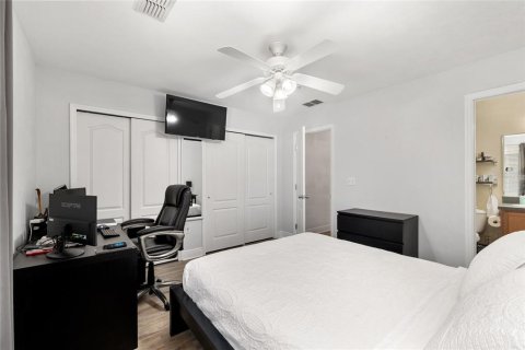 Condominio en venta en Gainesville, Florida, 2 dormitorios, 100.24 m2 № 2092816 - foto 22