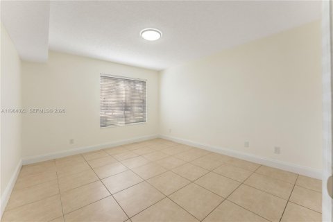 Купить кондоминиум в Майами, Флорида 1 спальня, 72.28м2, № 2027444 - фото 7