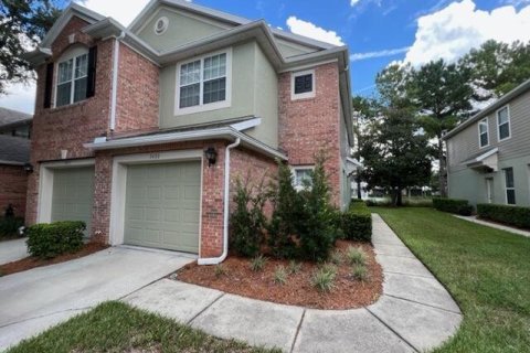 Villa ou maison à louer à Jacksonville, Floride: 3 chambres, 152.55 m2 № 868027 - photo 1