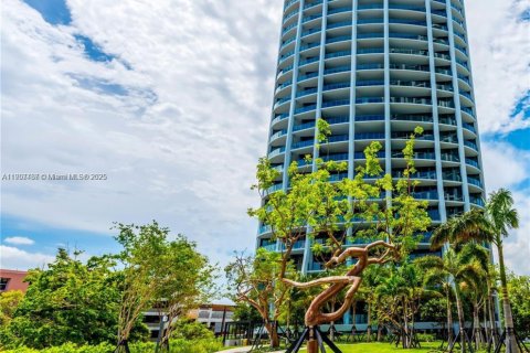 Снять в аренду кондоминиум в Майами, Флорида 1 спальня, 64.01м2, № 1964041 - фото 2