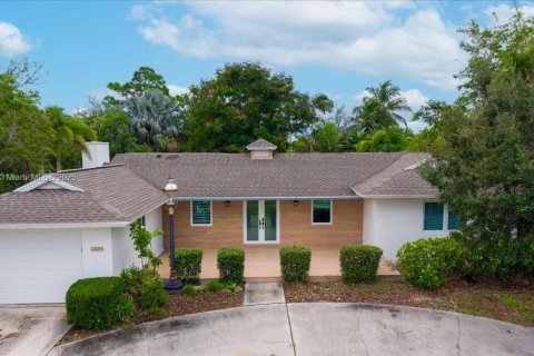 Villa ou maison à vendre à Marco Island, Floride: 3 chambres № 1947308 - photo 2