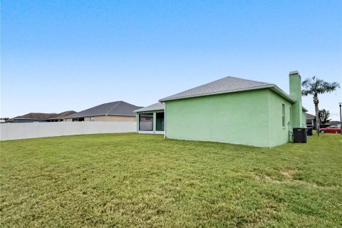 House in Lakeland, Florida 3 bedrooms, 191.1 sq.m. № 2209423 - photo 20