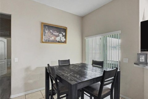 House in Lakeland, Florida 3 bedrooms, 191.1 sq.m. № 2209423 - photo 9