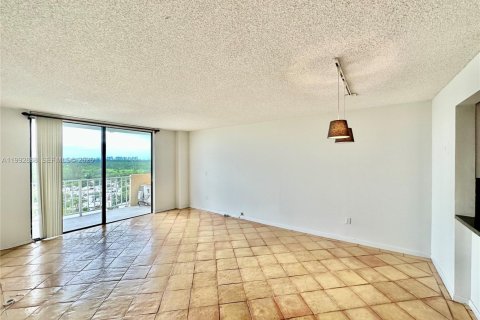 Купить кондоминиум в Норт-Майами, Флорида 1 спальня, 67.17м2, № 2056724 - фото 6