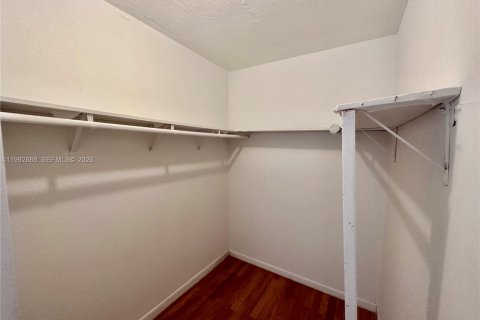 Купить кондоминиум в Норт-Майами, Флорида 1 спальня, 67.17м2, № 2056724 - фото 10