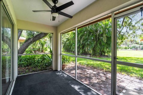 Casa en venta en Sarasota, Florida, 2 dormitorios, 101.54 m2 № 2381012 - foto 14