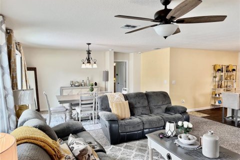House in Palm Coast, Florida 4 bedrooms, 173.08 sq.m. № 1657451 - photo 24