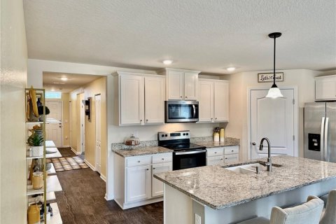 House in Palm Coast, Florida 4 bedrooms, 173.08 sq.m. № 1657451 - photo 15