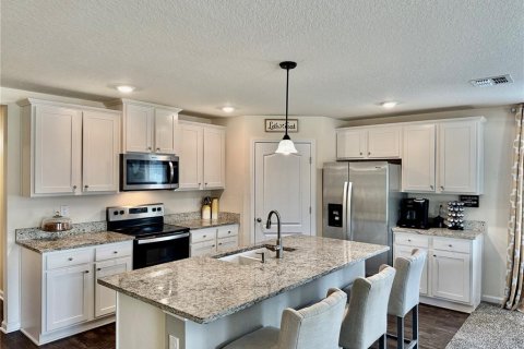 House in Palm Coast, Florida 4 bedrooms, 173.08 sq.m. № 1657451 - photo 16