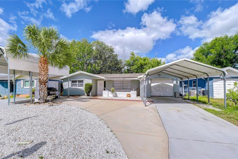 Villa ou maison à Port Richey, Floride 2 chambres, 130.81 m2 № 2333987