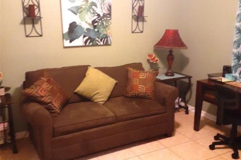 Casa en alquiler en Winter Haven, Florida, 4 dormitorios, 172.61 m2 № 1881108 - foto 9