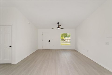House in Dunnellon, Florida 3 bedrooms, 129.51 sq.m. № 1825371 - photo 17