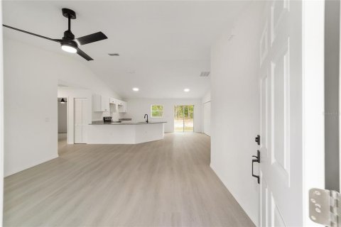 House in Dunnellon, Florida 3 bedrooms, 129.51 sq.m. № 1825371 - photo 8