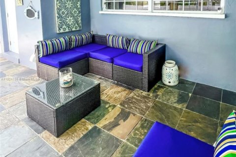 Villa ou maison à vendre à Lauderdale Lakes, Floride: 3 chambres, 120.77 m2 № 1975649 - photo 28