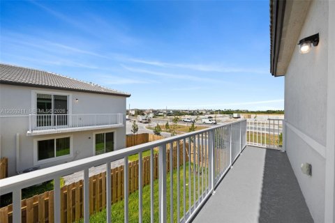 Adosado en venta en Homestead, Florida, 4 dormitorios, 166.3 m2 № 2066732 - foto 20