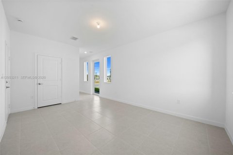 Adosado en venta en Homestead, Florida, 4 dormitorios, 166.3 m2 № 2066732 - foto 4