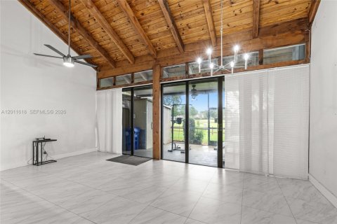 Touwnhouse à louer à Pembroke Pines, Floride: 3 chambres, 156.63 m2 № 2075302 - photo 7