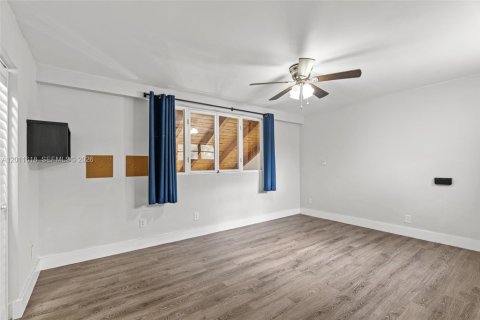 Touwnhouse à louer à Pembroke Pines, Floride: 3 chambres, 156.63 m2 № 2075302 - photo 20