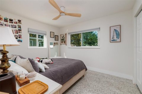 Casa en venta en Saint Petersburg, Florida, 3 dormitorios, 131.09 m2 № 2120671 - foto 24