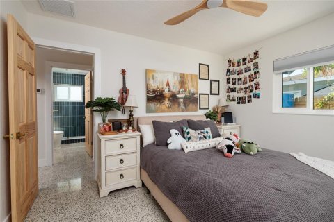 Casa en venta en Saint Petersburg, Florida, 3 dormitorios, 131.09 m2 № 2120671 - foto 23