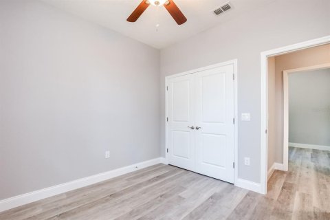 Casa en venta en Orlando, Florida, 4 dormitorios, 176.51 m2 № 1913315 - foto 22