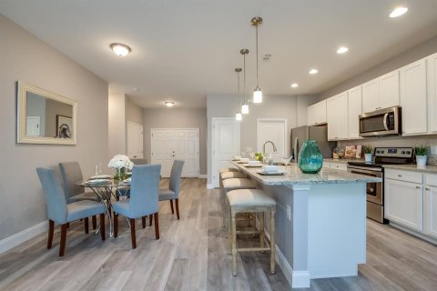 Casa en venta en Orlando, Florida, 4 dormitorios, 176.51 m2 № 1913315 - foto 15