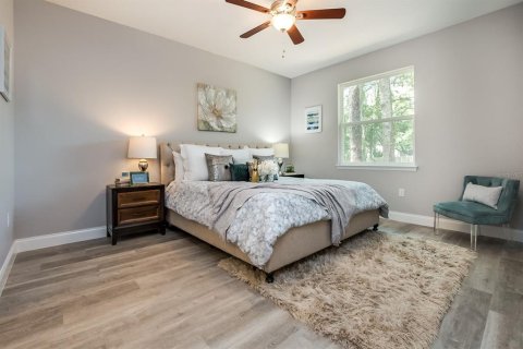 Casa en venta en Orlando, Florida, 4 dormitorios, 176.51 m2 № 1913315 - foto 16