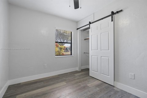 House in Miami Gardens, Florida 3 bedrooms, 80.27 sq.m. № 1830550 - photo 23