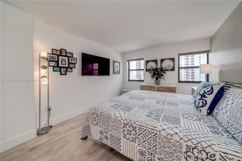 Copropriété à vendre à Hollywood, Floride: 2 chambres, 145.86 m2 № 1683421 - photo 30