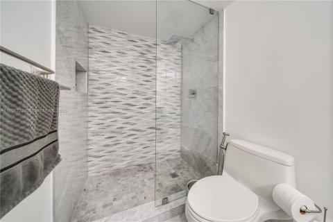 Copropriété à vendre à Hollywood, Floride: 2 chambres, 145.86 m2 № 1683421 - photo 27