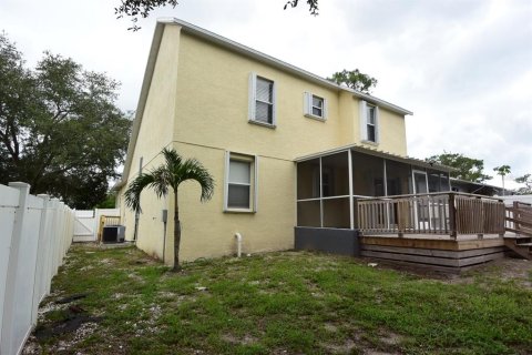 Villa ou maison à vendre à Tarpon Springs, Floride: 3 chambres, 139.17 m2 № 2289948 - photo 30