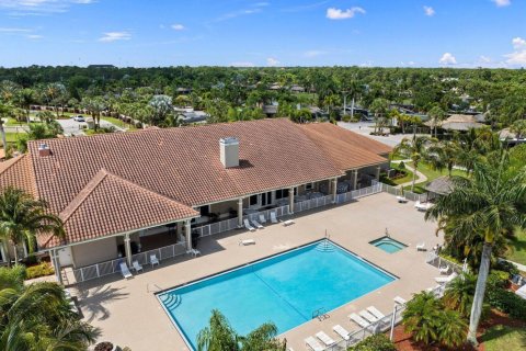 Commercial property in Port St. Lucie, Florida № 2169583 - photo 6