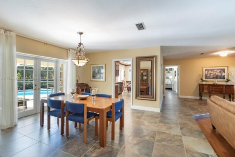 Casa en venta en Palmetto Bay, Florida, 4 dormitorios, 247.4 m2 № 1485865 - foto 12
