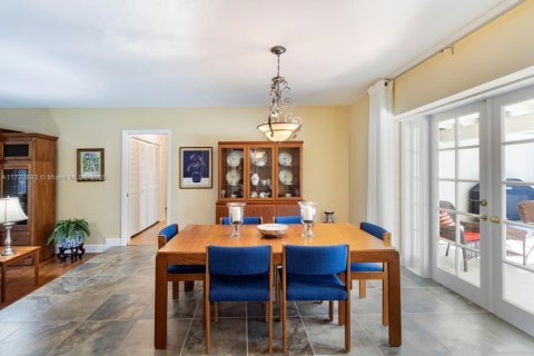 Casa en venta en Palmetto Bay, Florida, 4 dormitorios, 247.4 m2 № 1485865 - foto 13