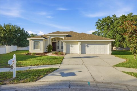 Casa en Wesley Chapel, Florida 4 dormitorios, 186.73 m2 № 2125140