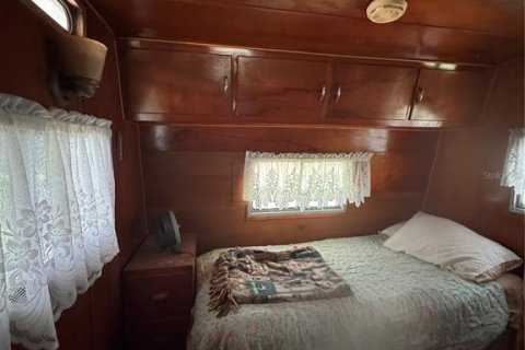 Apartment in Zephyrhills, Florida 3 bedrooms, 151.06 sq.m. № 1918471 - photo 12