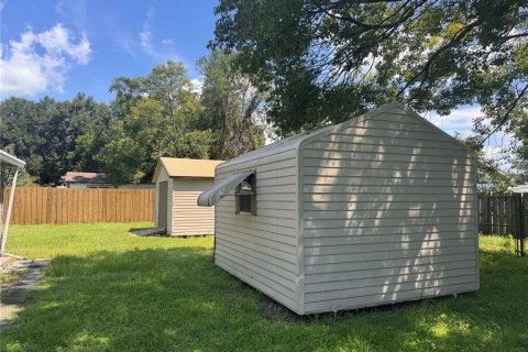 Apartment in Zephyrhills, Florida 3 bedrooms, 151.06 sq.m. № 1918471 - photo 10