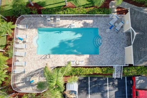 Townhouse in Clearwater, Florida 3 bedrooms, 167.78 sq.m. № 1559916 - photo 3