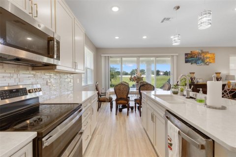 House in Leesburg, Florida 4 bedrooms, 266.44 sq.m. № 1845345 - photo 17