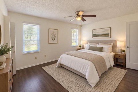 House in Palm Harbor, Florida 2 bedrooms, 144.46 sq.m. № 2379474 - photo 14