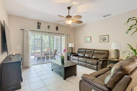 Villa ou maison à vendre à Poinciana, Floride: 3 chambres, 216 m2 № 1805193 - photo 6