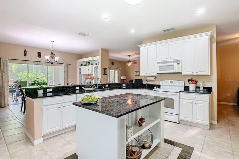 Villa ou maison à vendre à Poinciana, Floride: 3 chambres, 216 m2 № 1805193 - photo 9